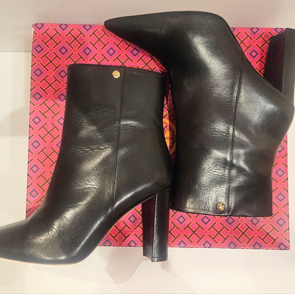 Tory Burch Black Penelope Pointed-Toe Calf Leather Ankle Booties 9.5 - Picture 7 of 9